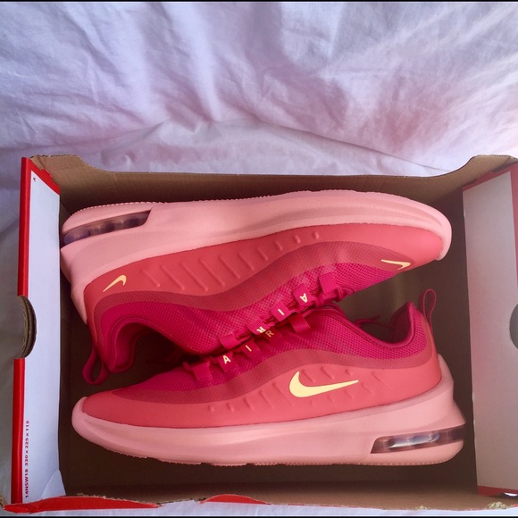 NEW Women’s Nike Air Max Axis Shoes Pink/Melon - Picture 4 of 4